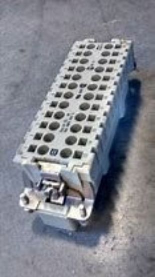 Picture of Female 10 Pin Connector 16A 500V 6Kv